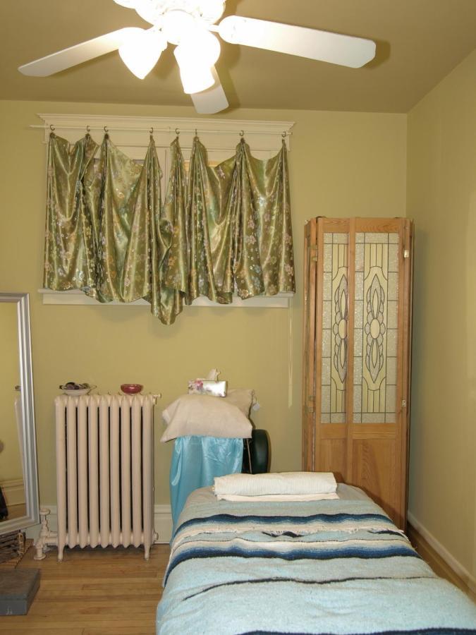 Downtown Bed And Breakfast Ottawa Esterno foto