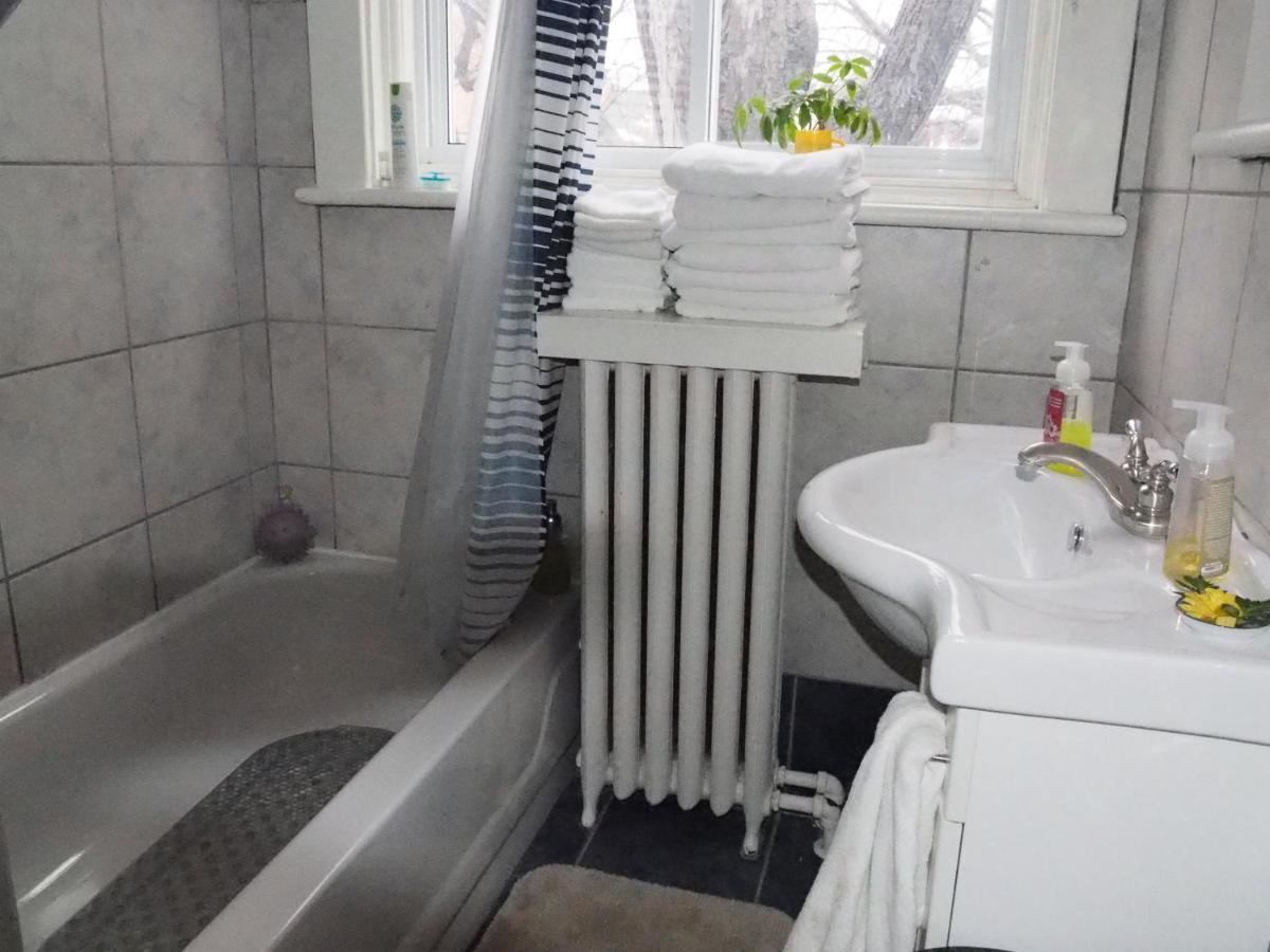 Downtown Bed And Breakfast Ottawa Esterno foto