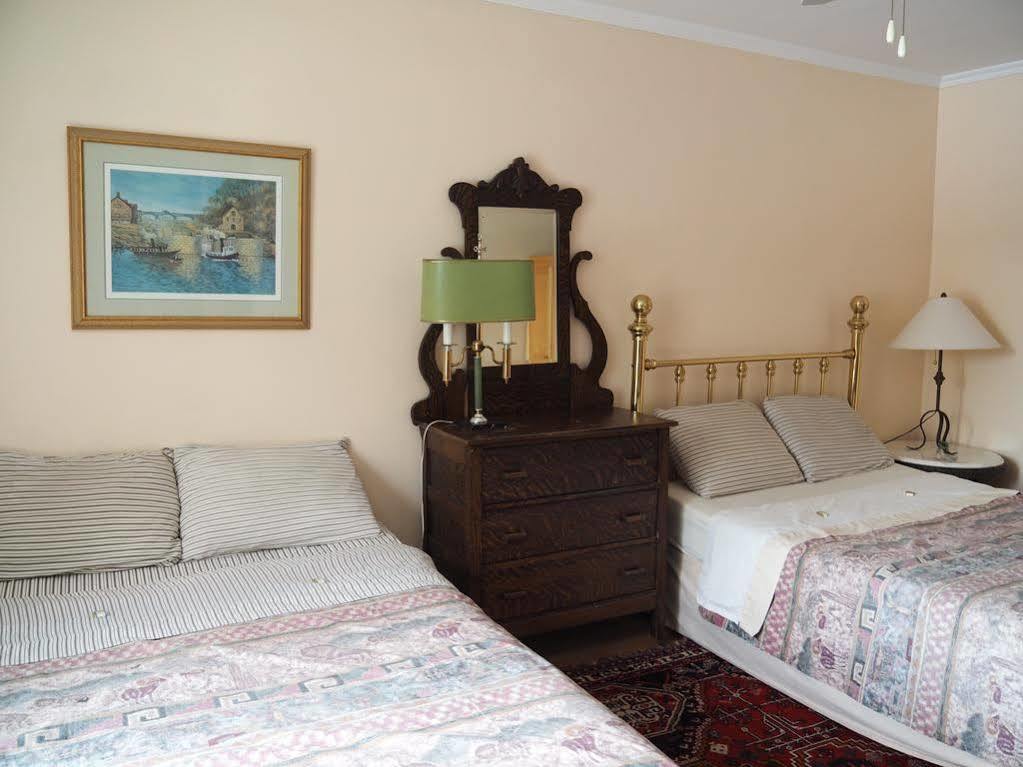 Downtown Bed And Breakfast Ottawa Esterno foto