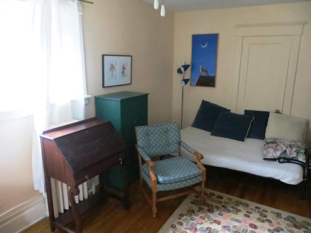 Downtown Bed And Breakfast Ottawa Esterno foto